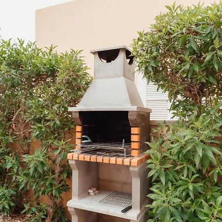 فيلة Amarillas كالا بلانكا