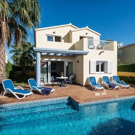 Amarillas Villa