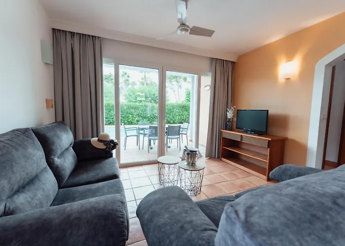 Amarillas By Escape *