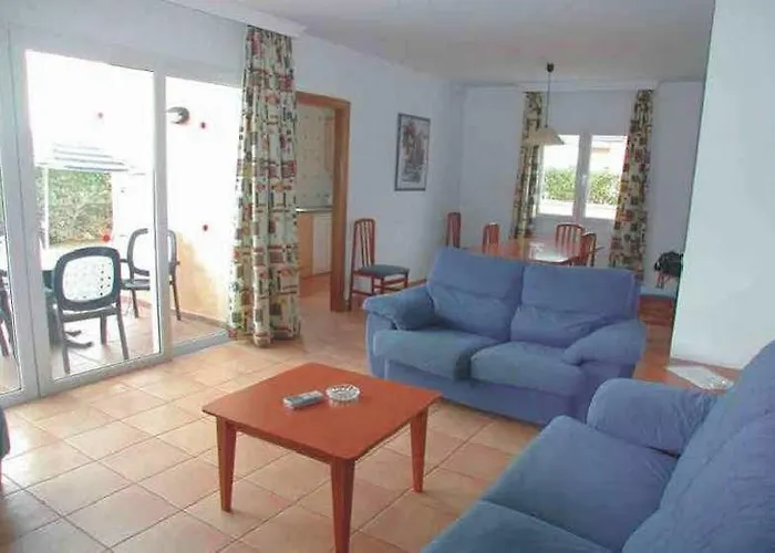 Amarillas By Escape * Cala Blanca (Menorca)