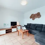 Amarillas By Escape Vila