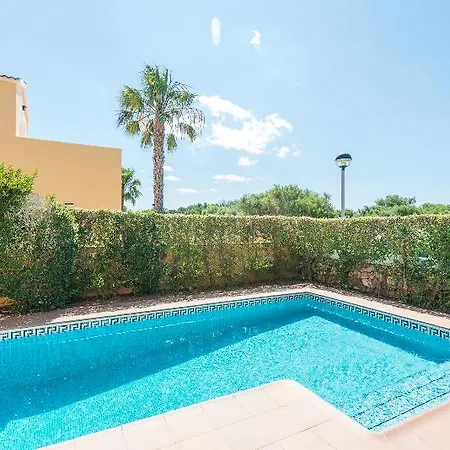 Villa Amarillas