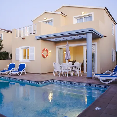 Amarillas Villa