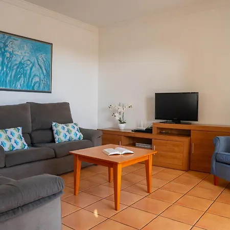 Villa Amarillas Cala Blanca (Menorca)