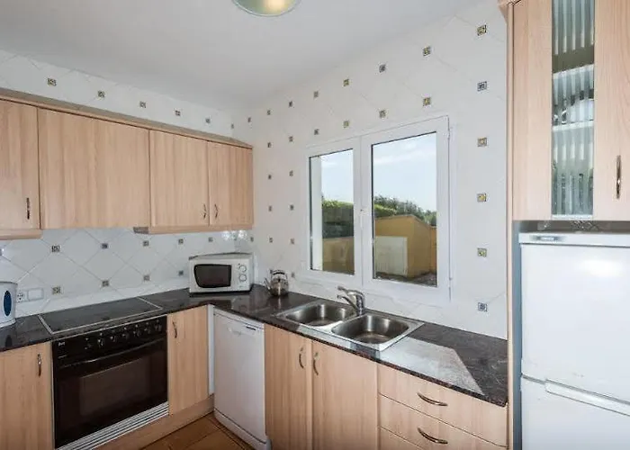 Amarillas * Cala Blanca (Menorca)