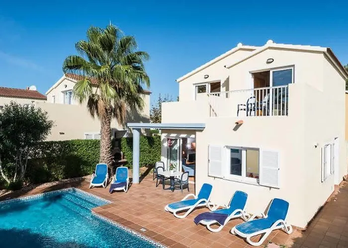 Amarillas Villa Cala Blanca (Menorca)