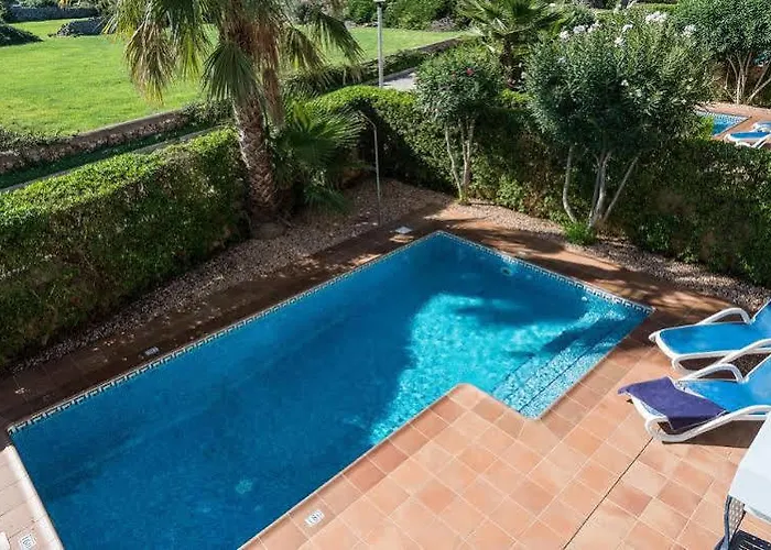 Amarillas Cala Blanca (Menorca)